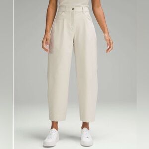 Lululemon City Sleek Barrel-Leg Pant *Light Utilitech, Size 30, Bone